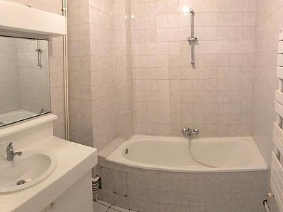 APPARTEMENT T2 A LOUER - ST ETIENNE - 40.09 m2 - 360 € charges comprises par mois