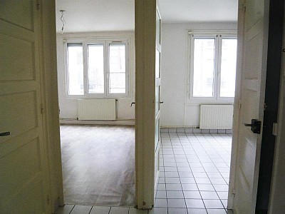 APPARTEMENT T2 A LOUER - ST ETIENNE - 45.7 m2 - 380 € charges comprises par mois