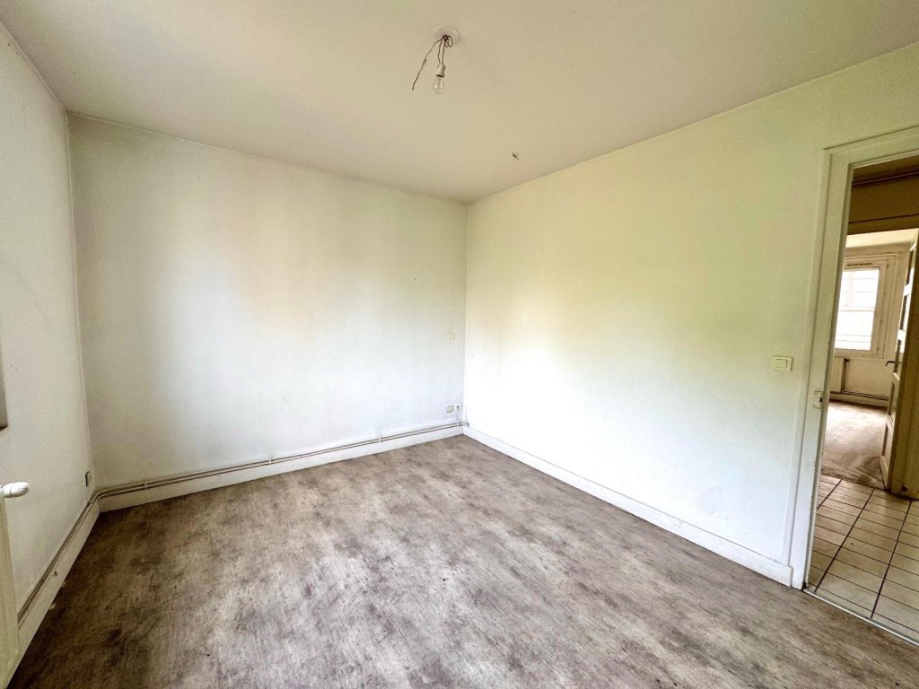 APPARTEMENT T2 A LOUER - ST ETIENNE - 45.7 m2 - 380 &euro; charges comprises par mois