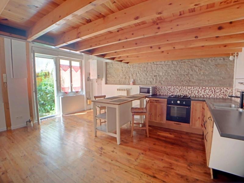 APPARTEMENT T2 A LOUER - ST ETIENNE - 56.12 m2 - 510 &euro; charges comprises par mois