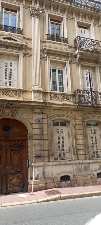 APPARTEMENT T2 A LOUER - ST ETIENNE - 56.12 m2 - 510 &euro; charges comprises par mois