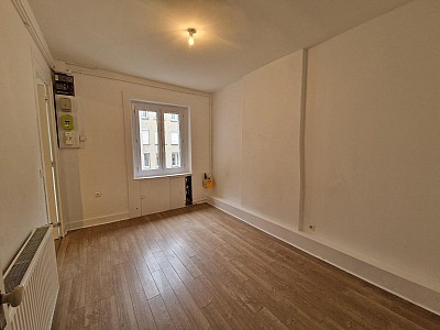 APPARTEMENT T2 A LOUER - ST ETIENNE - 43.01 m2 - 430 € charges comprises par mois