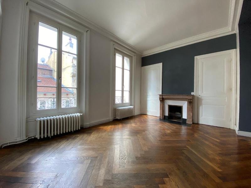 APPARTEMENT T2 A LOUER - ST ETIENNE - 50 m2 - 420 &euro; charges comprises par mois