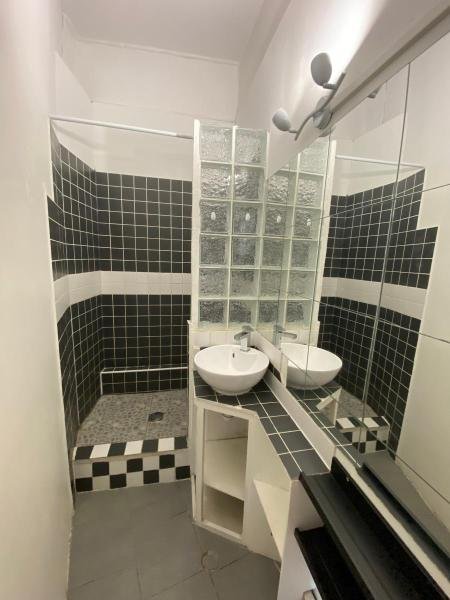 APPARTEMENT T2 A LOUER - ST ETIENNE - 50 m2 - 420 &euro; charges comprises par mois