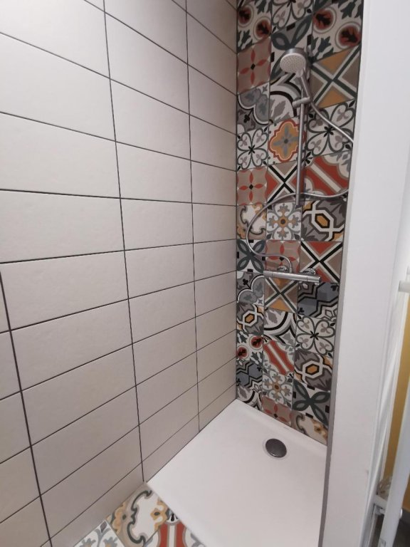 APPARTEMENT T2 A LOUER - ST ETIENNE - 43.04 m2 - 550 &euro; charges comprises par mois