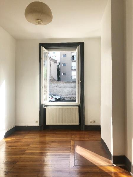 APPARTEMENT T2 A LOUER - ST ETIENNE - 55.02 m2 - 450 &euro; charges comprises par mois