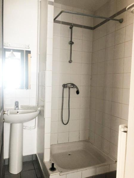 APPARTEMENT T2 A LOUER - ST ETIENNE - 55.02 m2 - 450 &euro; charges comprises par mois