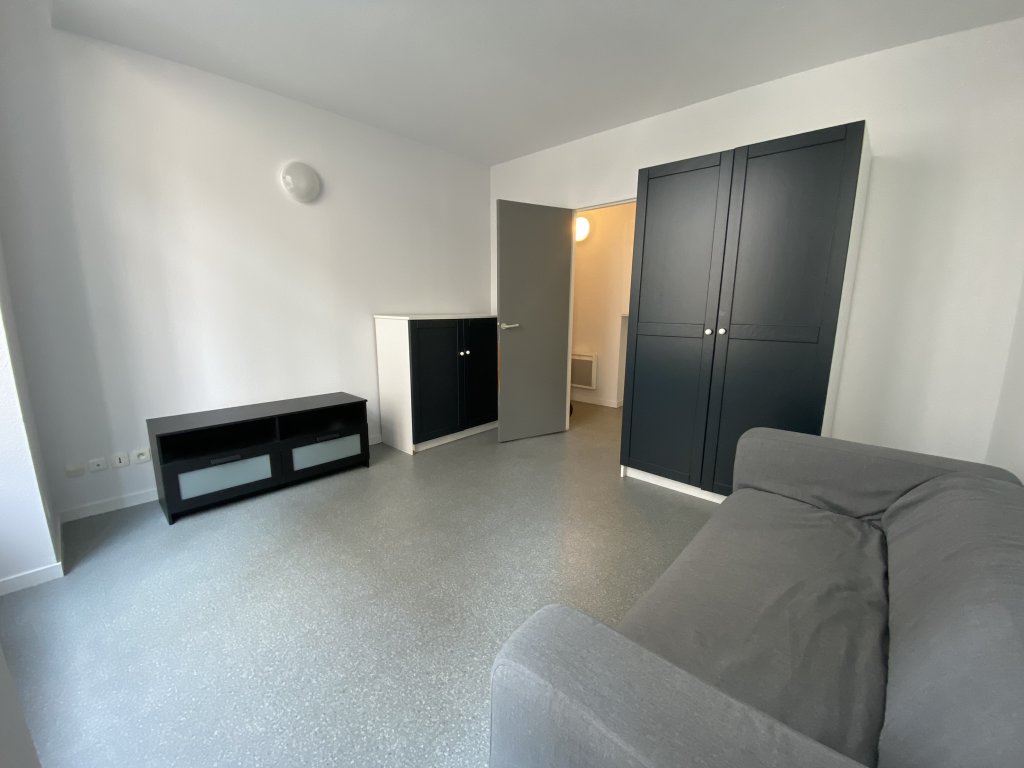 APPARTEMENT T2 A LOUER - ST ETIENNE - 41.02 m2 - 500 &euro; charges comprises par mois