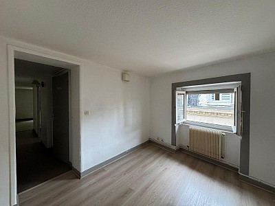 APPARTEMENT T2 A LOUER - ST ETIENNE - 42 m2 - 430 € charges comprises par mois