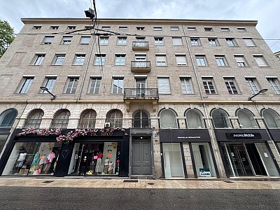 APPARTEMENT T2 A LOUER - ST ETIENNE - 42 m2 - 430 € charges comprises par mois