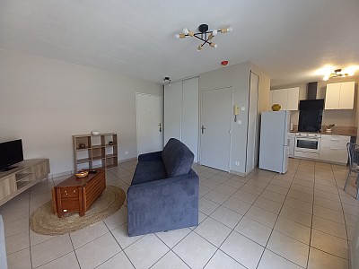 APPARTEMENT T2 A LOUER - ST ETIENNE - 47.83 m2 - 590 € charges comprises par mois