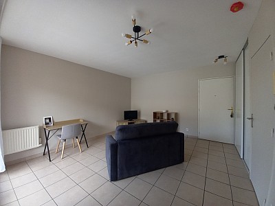 APPARTEMENT T2 A LOUER - ST ETIENNE - 47.83 m2 - 590 € charges comprises par mois