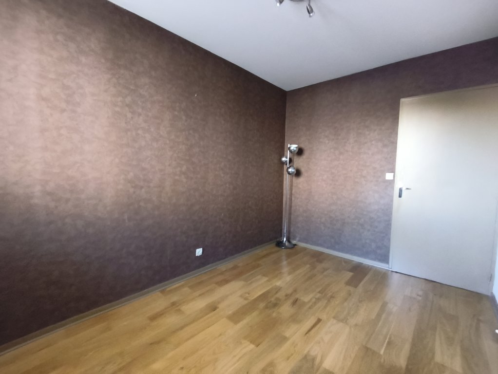 APPARTEMENT T2 A LOUER - ST ETIENNE - 30.94 m2 - 345 &euro; charges comprises par mois