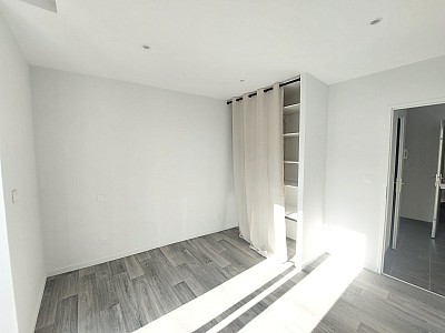 APPARTEMENT T2 A LOUER - ST ETIENNE - 36.3 m2 - 495 € charges comprises par mois