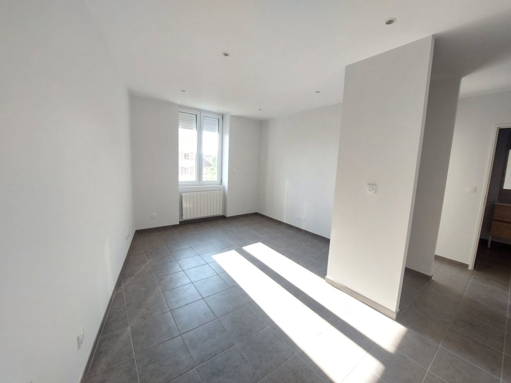 APPARTEMENT T2 A LOUER - ST ETIENNE - 36.3 m2 - 495 &euro; charges comprises par mois