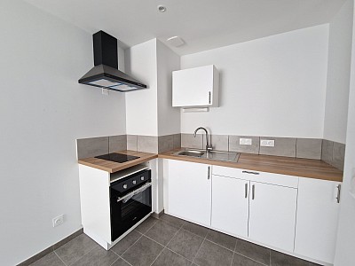 APPARTEMENT T2 A LOUER - ST ETIENNE - 34.21 m2 - 495 € charges comprises par mois