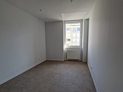 APPARTEMENT T2 A LOUER - ST ETIENNE - 34.21 m2 - 495 € charges comprises par mois