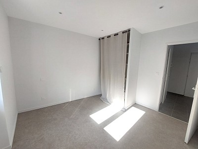 APPARTEMENT T2 A LOUER - ST ETIENNE - 36.3 m2 - 495 € charges comprises par mois