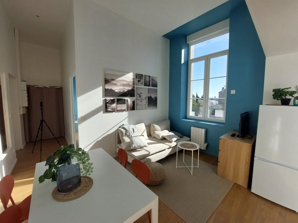 APPARTEMENT T2 A LOUER - ST ETIENNE - 31.35 m2 - 490 &euro; charges comprises par mois