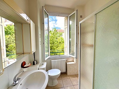APPARTEMENT T2 A LOUER - ST ETIENNE - 53.85 m2 - 460 € charges comprises par mois