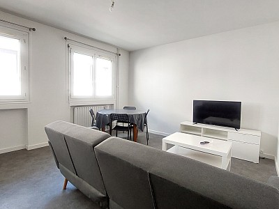 APPARTEMENT T2 A LOUER - ST ETIENNE - 48.01 m2 - 660 &euro; charges comprises par mois