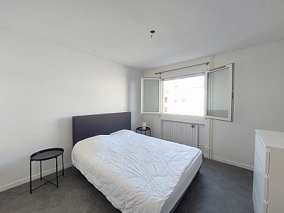 APPARTEMENT T2 A LOUER - ST ETIENNE - 48.01 m2 - 660 &euro; charges comprises par mois