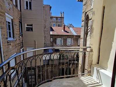 APPARTEMENT T2 A LOUER - ST ETIENNE - 48.37 m2 - 490 € charges comprises par mois