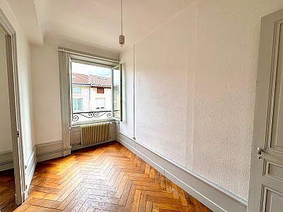 APPARTEMENT T2 A LOUER - ST ETIENNE - 39.06 m2 - 420 € charges comprises par mois
