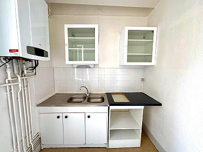 APPARTEMENT T2 A LOUER - ST ETIENNE - 39.06 m2 - 420 € charges comprises par mois