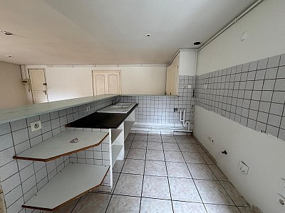 APPARTEMENT T2 A LOUER - ST ETIENNE - 52.8 m2 - 455 € charges comprises par mois