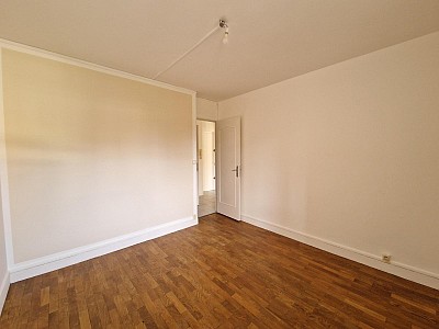 APPARTEMENT T2 A LOUER - ST ETIENNE - 43.03 m2 - 560 € charges comprises par mois