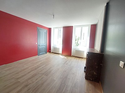 APPARTEMENT T2 A LOUER - ST ETIENNE - 49.45 m2 - 455 € charges comprises par mois