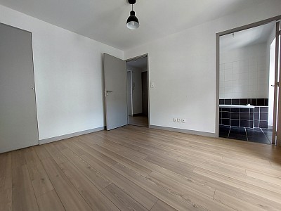 APPARTEMENT T2 A LOUER - ST ETIENNE - 55.28 m2 - 660 € charges comprises par mois