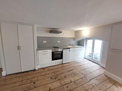 APPARTEMENT T2 A LOUER - ST ETIENNE - 49 m2 - 440 € charges comprises par mois