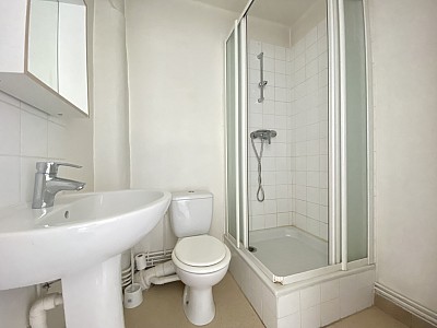 APPARTEMENT T2 A LOUER - ST ETIENNE - 36.57 m2 - 384 € charges comprises par mois