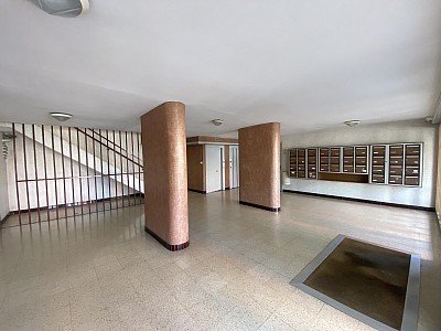 APPARTEMENT T2 A LOUER - ST ETIENNE - 36.57 m2 - 384 € charges comprises par mois
