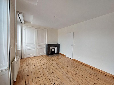 APPARTEMENT T2 A LOUER - ST ETIENNE - 65 m2 - 560 € charges comprises par mois