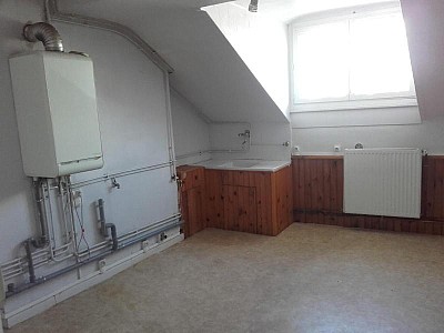 APPARTEMENT T2 A LOUER - ST ETIENNE - 53 m2 - 385 € charges comprises par mois