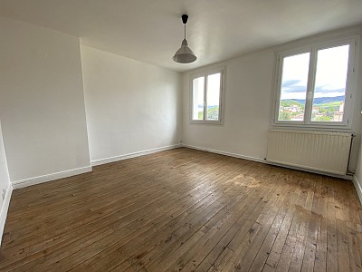 APPARTEMENT T2 A LOUER - ST ETIENNE - 38.91 m2 - 455 € charges comprises par mois