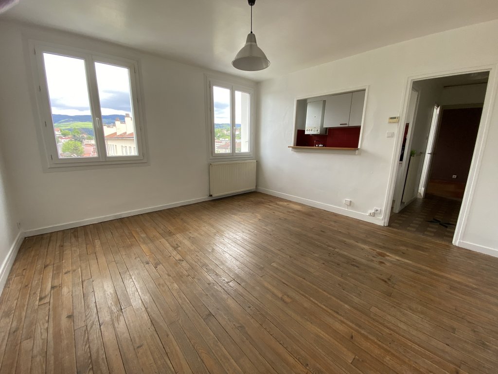APPARTEMENT T2 A LOUER - ST ETIENNE - 38.91 m2 - 455 &euro; charges comprises par mois