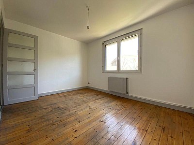 APPARTEMENT T2 A LOUER - ST ETIENNE - 45.96 m2 - 410 € charges comprises par mois