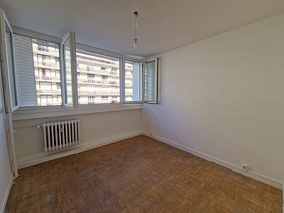 APPARTEMENT T2 A LOUER - ST ETIENNE - 40.37 m2 - 560 € charges comprises par mois