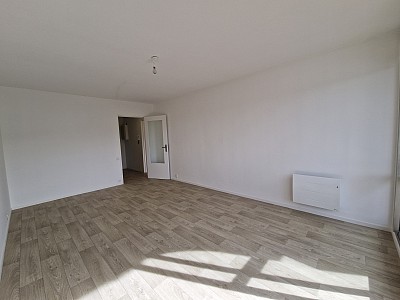 APPARTEMENT T2 A LOUER - ST ETIENNE - 57.68 m2 - 590 € charges comprises par mois