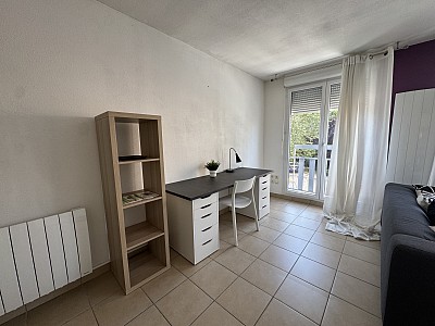 APPARTEMENT T2 A LOUER - ST ETIENNE - 43.04 m2 - 515 € charges comprises par mois