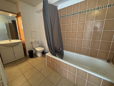 APPARTEMENT T2 A LOUER - ST ETIENNE - 43.04 m2 - 515 € charges comprises par mois