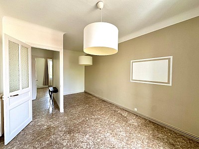 APPARTEMENT T2 A LOUER - ST ETIENNE - 53.85 m2 - 490 € charges comprises par mois
