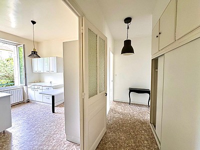 APPARTEMENT T2 A LOUER - ST ETIENNE - 53.85 m2 - 490 € charges comprises par mois