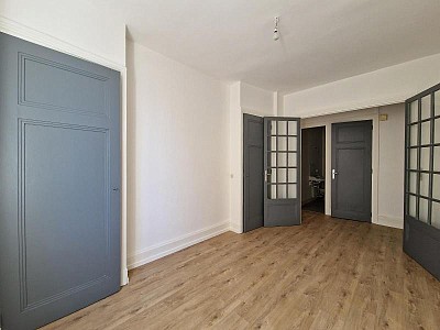 APPARTEMENT T2 A LOUER - ST ETIENNE - 51.52 m2 - 590 € charges comprises par mois