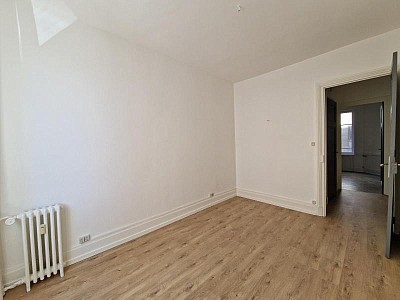 APPARTEMENT T2 A LOUER - ST ETIENNE - 51.52 m2 - 590 € charges comprises par mois
