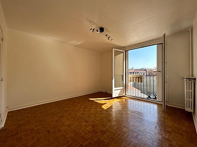 APPARTEMENT T2 A LOUER - ST ETIENNE - 43.3 m2 - 535 € charges comprises par mois